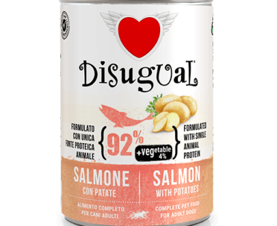 cibo umido in scatola per cani con verdure